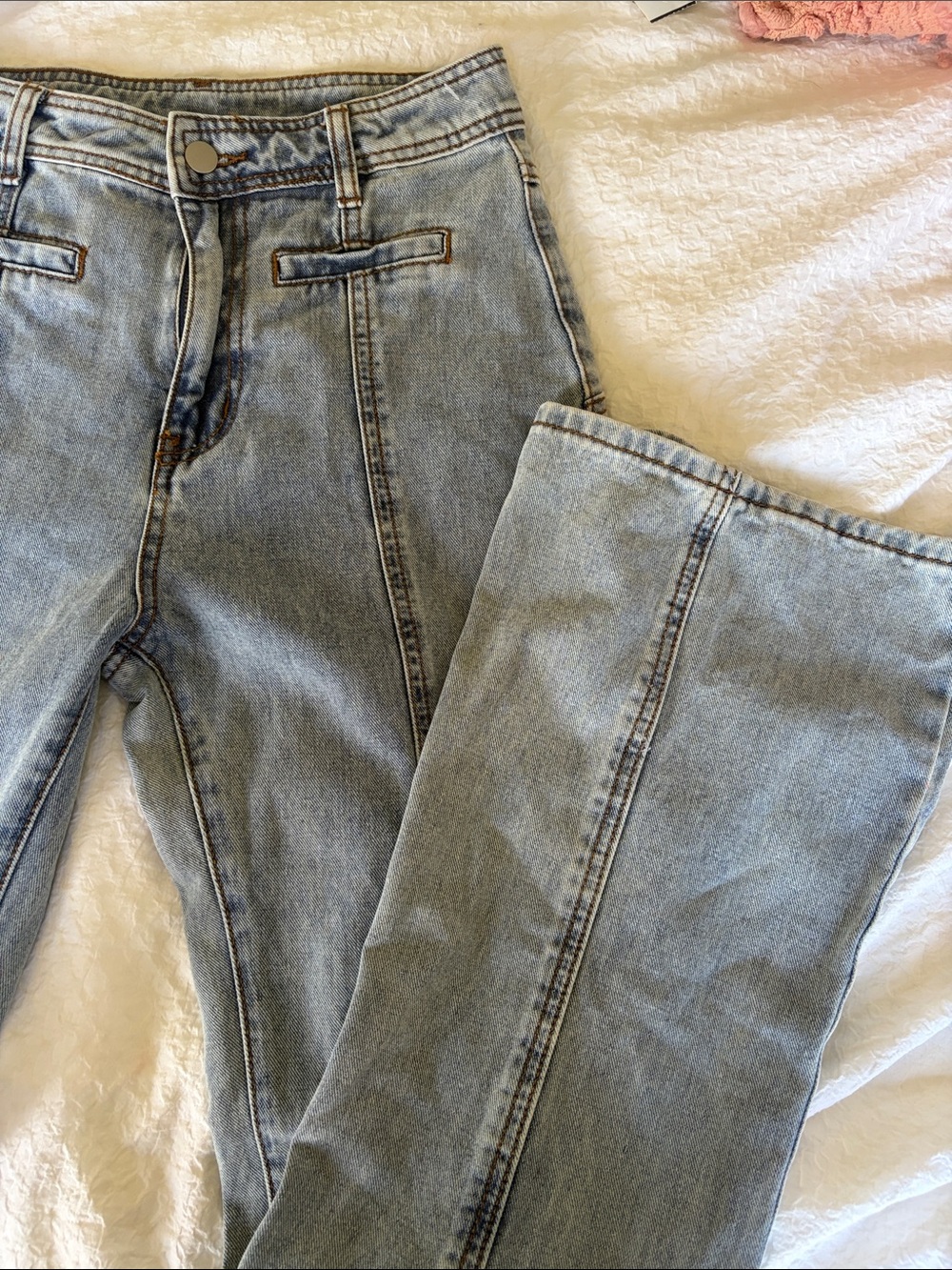 Free People Women’s Light Wash Jeans with Red Star Inset - Picture 3 of 5